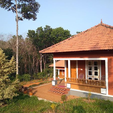 Вілла Tranquil Farms Manimala Екстер'єр фото