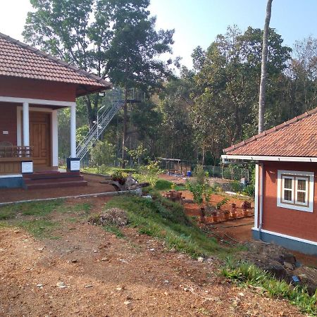 Вілла Tranquil Farms Manimala Екстер'єр фото